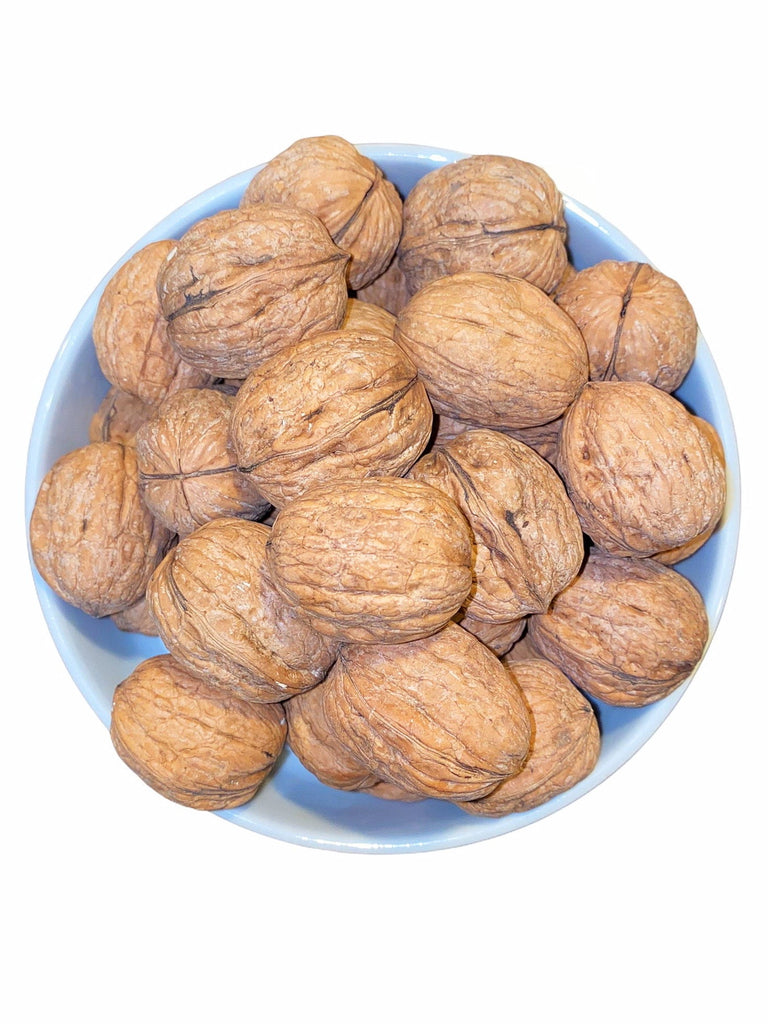 California Raw Walnut - In Hard Shell - 1 Pound ( Gerdoo ) - Fresh Nuts - Kalamala - Kalamala